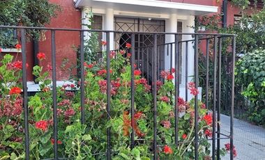 Departamento en Venta en Depto para remodelar en barrio Antiguo de Grecia