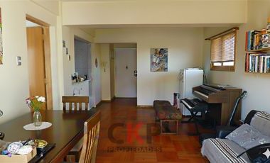 Departamento en Venta en Depto para remodelar en barrio Antiguo de Grecia