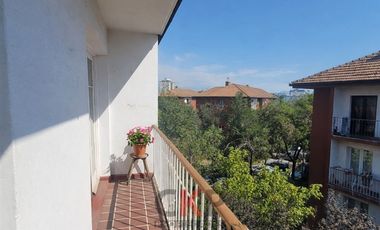 Departamento en Venta en Depto para remodelar en barrio Antiguo de Grecia