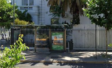 Local Comercial en Arriendo en Eliodoro Yañez, Holanda, Thayer Ojeda