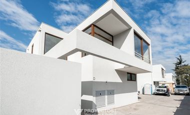 Casa en Venta en Príncipe de Gales