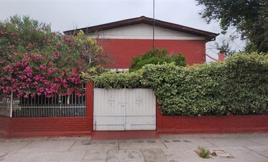 Casa en Venta en Santa amalia con Valentina Leppe