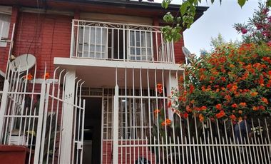 Casa en Venta en Santa amalia con Valentina Leppe