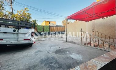 Casa en Venta en El Almendro con Heroes de Maipú