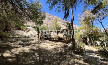 Casa en Venta en Paihuano