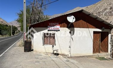 Casa en Venta en Paihuano