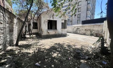 Sitio en Venta en Av. Santo Dumont con calle maestra lidia torres