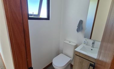 Casa en Venta en CAMINO LOS QUEÑES KM 14.5