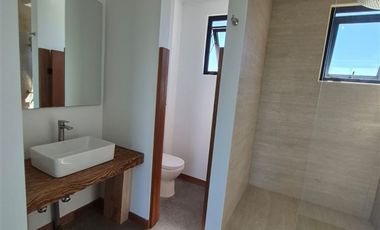 Casa en Venta en CAMINO LOS QUEÑES KM 14.5