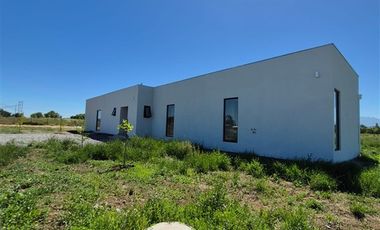 Casa en Venta en CAMINO LOS QUEÑES KM 14.5