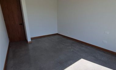 Casa en Venta en CAMINO LOS QUEÑES KM 14.5