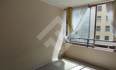 Departamento en Arriendo en Edificio Lynch