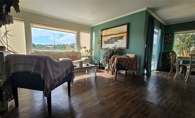 Casa en Venta en Parque Ivian II