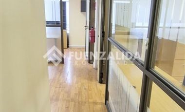 Oficina en Arriendo en Compañia / Amunategui
