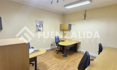 Oficina en Arriendo en Compañia / Amunategui