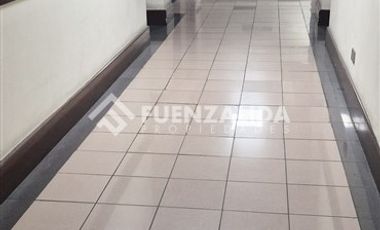 Oficina en Arriendo en Compañia / Amunategui