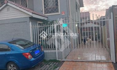 Casa en Venta en Pasaje Sarria/Calle Pedralbes Sur