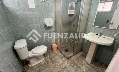 Casa en Arriendo en Avenida Las Pimpinelas