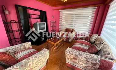Casa en Arriendo en Avenida Las Pimpinelas