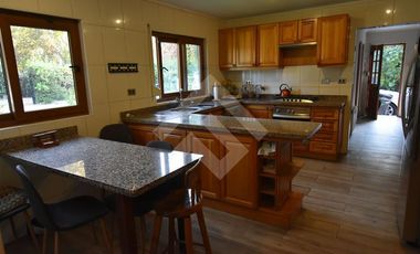 Casa en Venta en chicureo poniente
