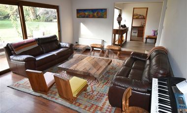 Casa en Venta en chicureo poniente