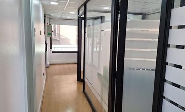 Oficina en Arriendo en Av. Providencia / Andrés de Fuenzalida