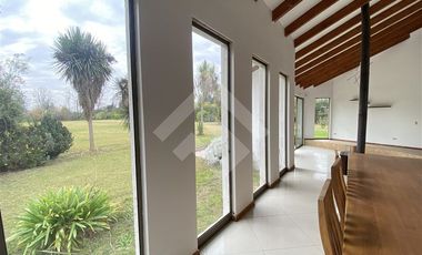 Casa en Venta en Bavaria/Piccola Italia