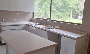 Casa en Venta en Bavaria/Piccola Italia