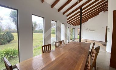 Casa en Venta en Bavaria/Piccola Italia