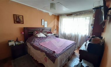 Casa en Venta en General Carol Urzúa/ Las Carmelitas