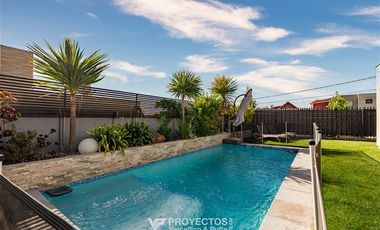 Casa en Venta en Av. Tobalaba, La Florida