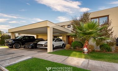 Casa en Venta en Av. Tobalaba, La Florida