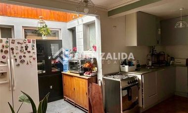 Casa en Venta en Villa Santa Adela /