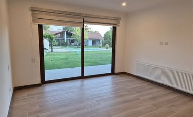 Casa en Arriendo en Camino Las Termas, Machalí