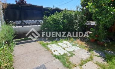Casa en Venta en Av Santa Rosa / Los Maitenes