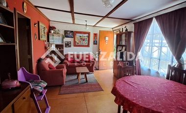 Casa en Venta en Av Santa Rosa / Los Maitenes