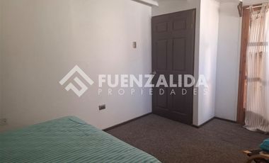 Casa en Arriendo en Calle Matta