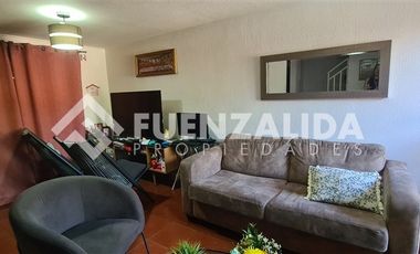 Casa en Venta en Condominio Piedra Roja