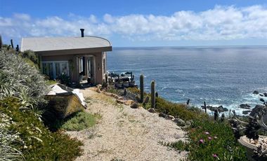 Casa en Venta en Condominio Costa Dorada