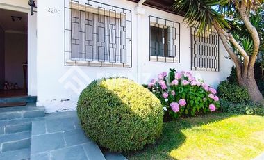 Casa en Arriendo en Estadio Español / Neveria