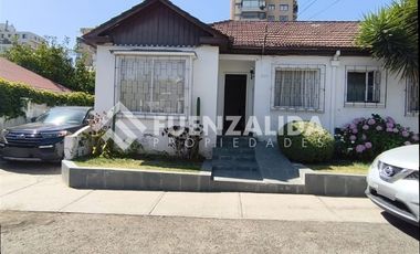 Casa en Arriendo en Estadio Español / Neveria