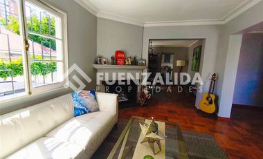 Casa en Arriendo en Estadio Español / Neveria