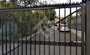 Casa en Arriendo en Estadio Español / Neveria