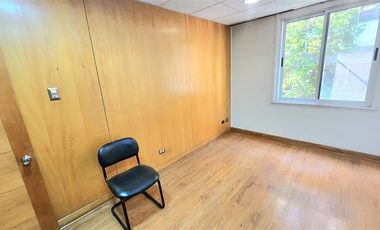 Oficina en Arriendo en Huérfanos / Paseo Ahumada