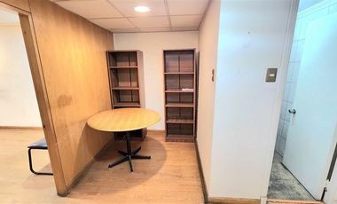 Oficina en Arriendo en Huérfanos / Paseo Ahumada