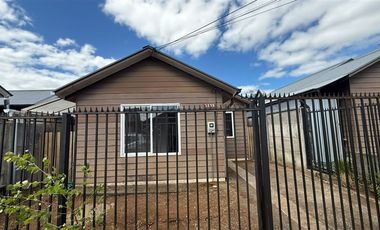 Casa en Venta en PASAJE VERA PRAUS PETROFF 395