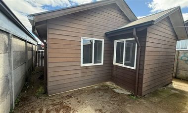 Casa en Venta en PASAJE VERA PRAUS PETROFF 395