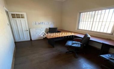 Local Comercial en Arriendo en Victor Cuccuini con Albano