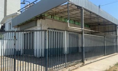 Local Comercial en Arriendo en Av. Rodrigo de Araya