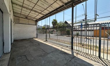 Local Comercial en Arriendo en Av. Rodrigo de Araya